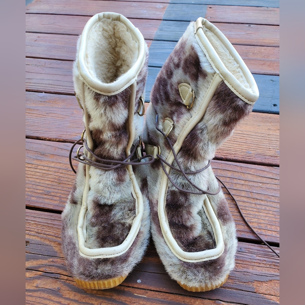 Vintage 70s Cow Fur Boots
